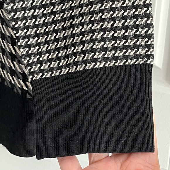 NWT Ann Taylor Geometric Academia Preppy Cardigan Sweater 3/4 Sleeve Size M - Picture 4 of 13